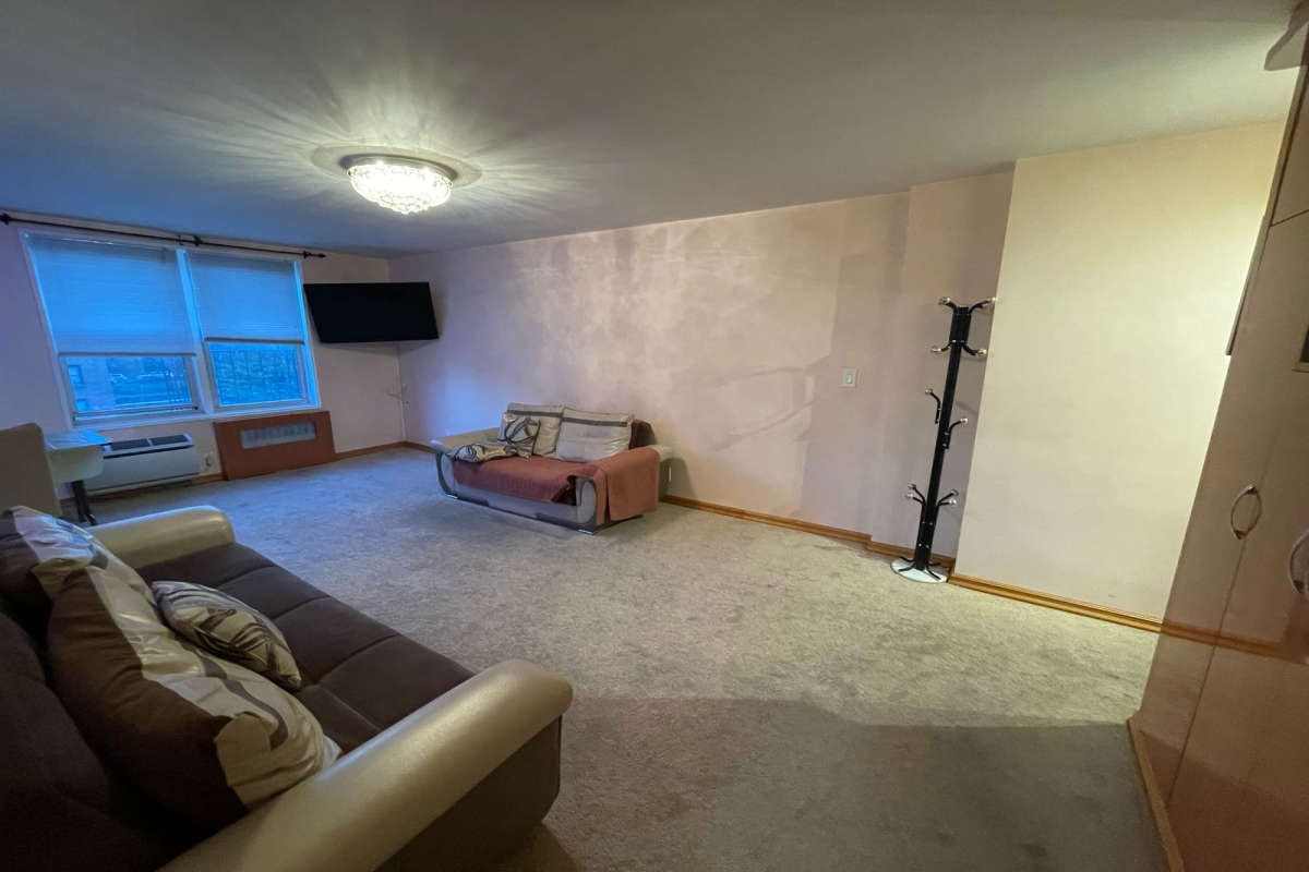 Apartment 84th Drive  Queens, NY 11435, MLS-RD5298-6