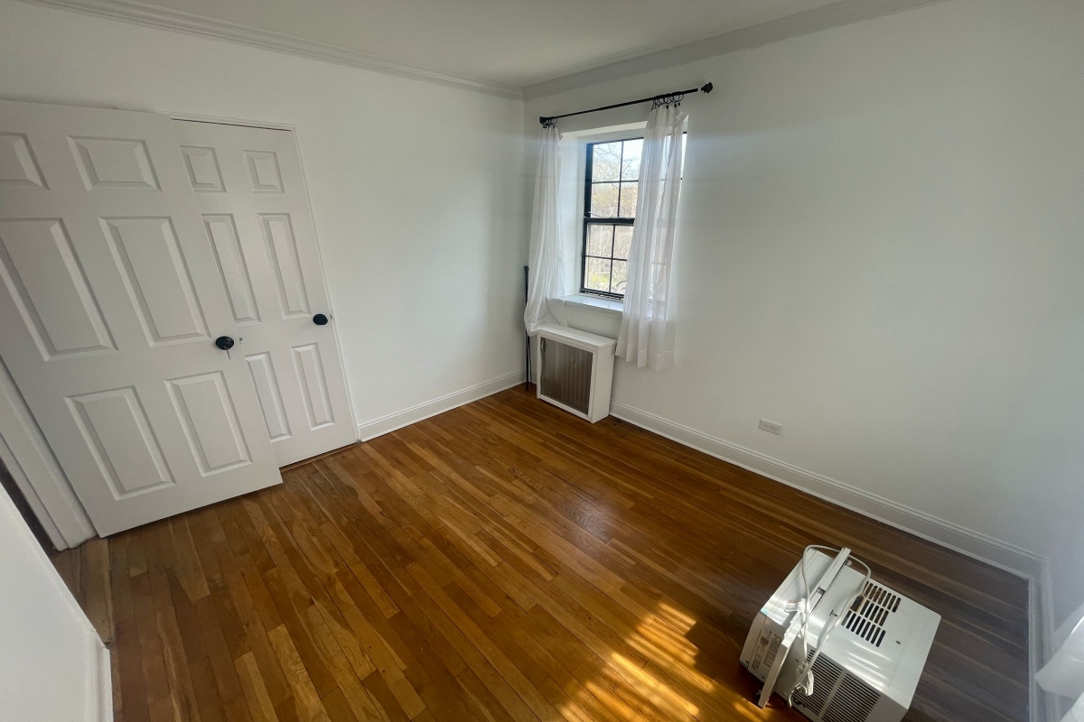 Apartment 78th Road  Queens, NY 11367, MLS-RD5301-18