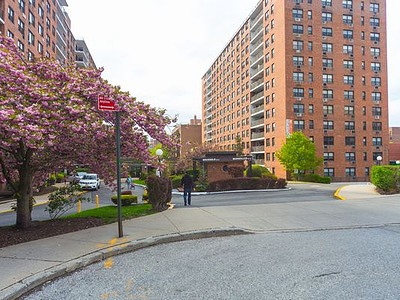 Apartment 67th Avenue  Queens, NY 11374, MLS-RD5305-9