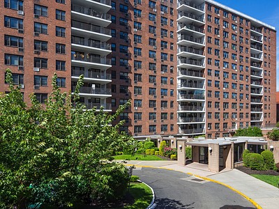 Apartment 67th Avenue  Queens, NY 11374, MLS-RD5305-13