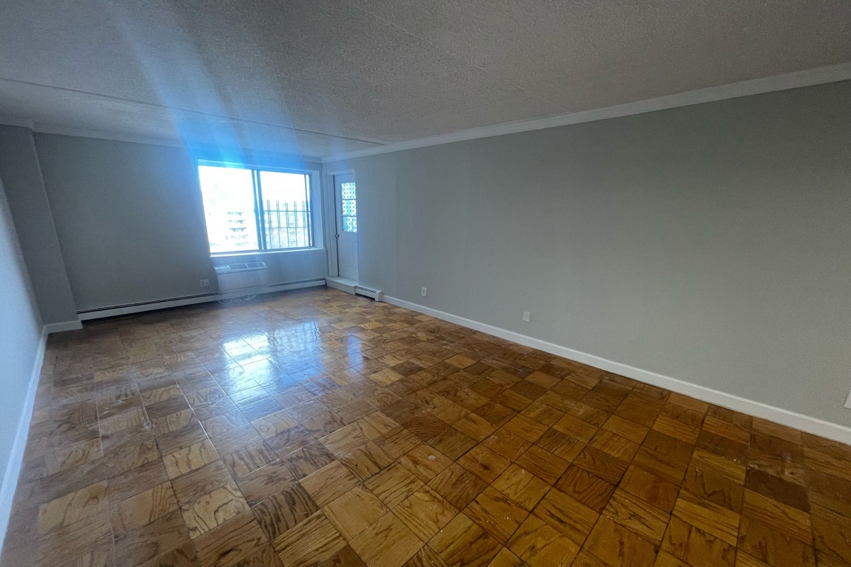 Apartment 34th Avenue  Queens, NY 11354, MLS-RD5312-9