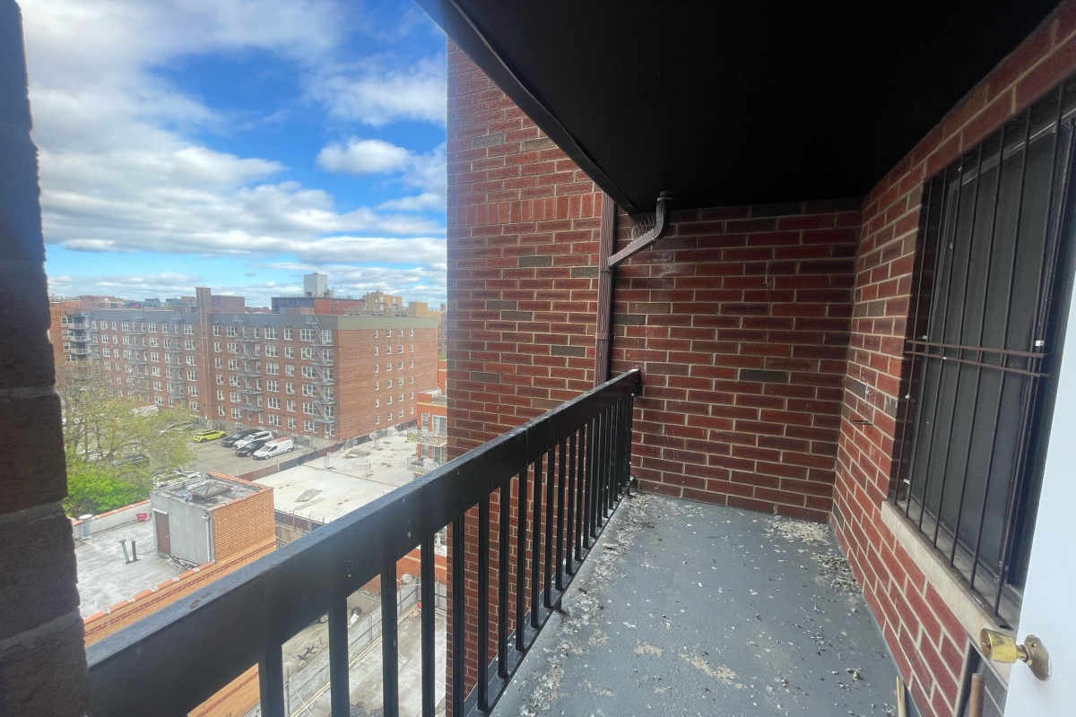 Apartment 34th Avenue  Queens, NY 11354, MLS-RD5312-19