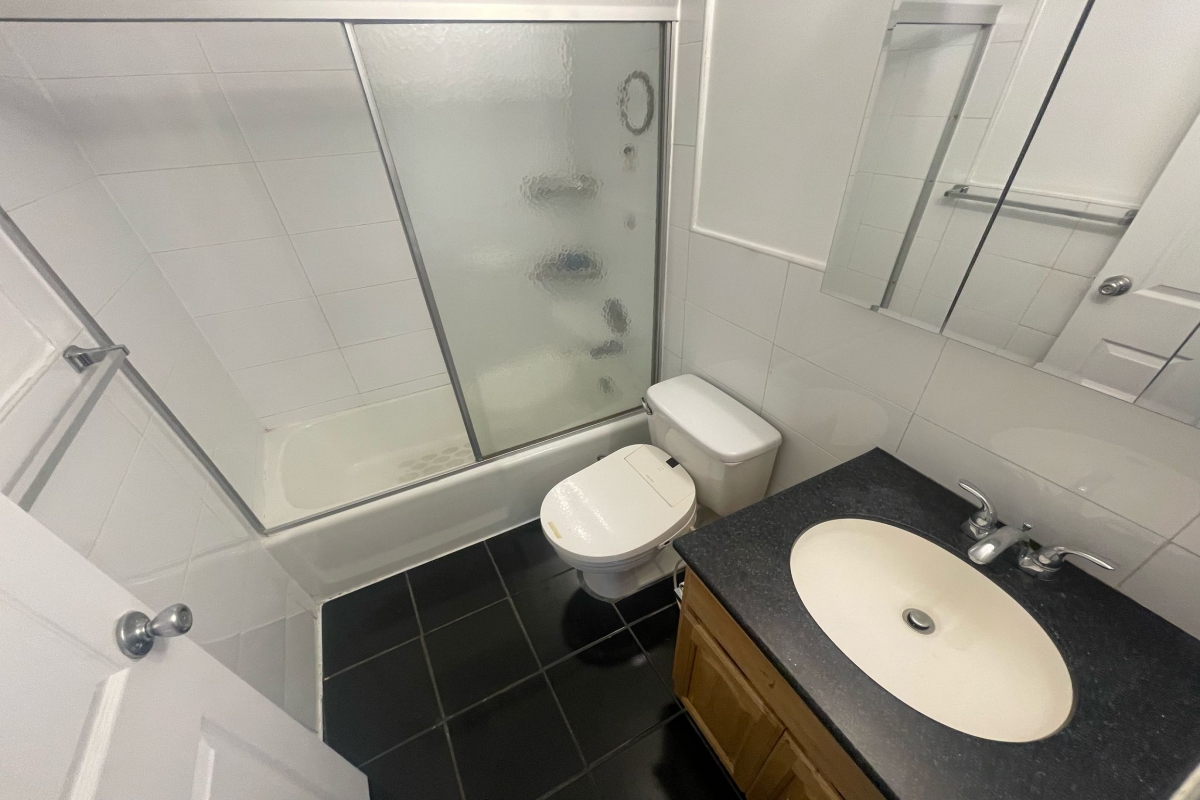 Apartment 34th Avenue  Queens, NY 11354, MLS-RD5312-17