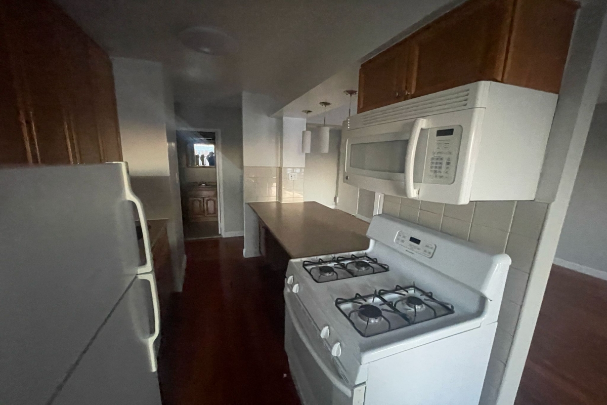 Apartment Bell Blvd  Queens, NY 11360, MLS-RD5314-4