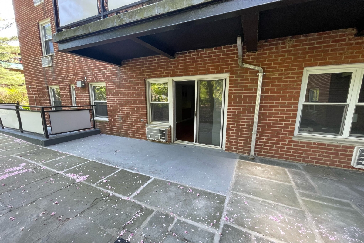 Apartment Bell Blvd  Queens, NY 11360, MLS-RD5317-10