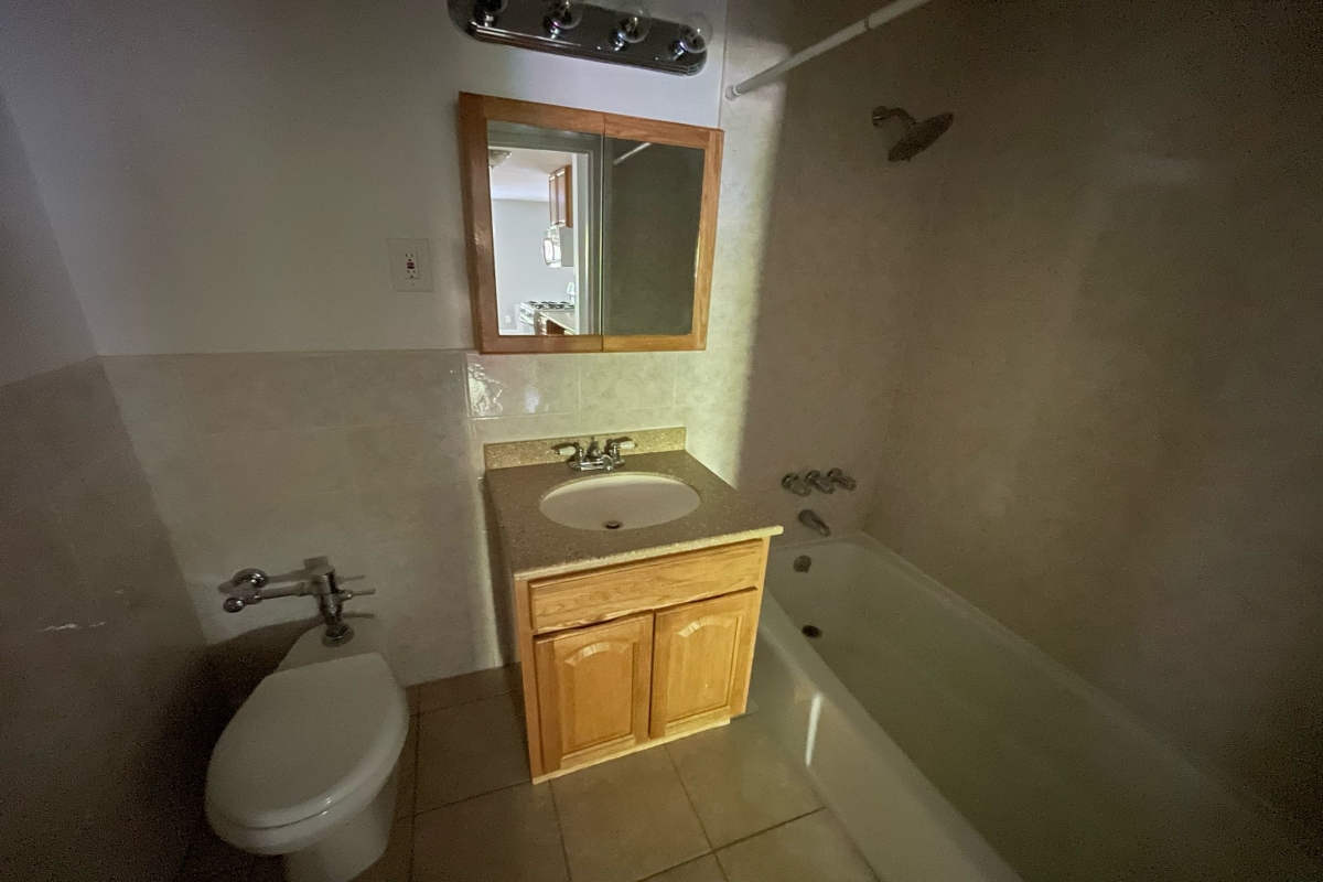 Apartment Bell Blvd  Queens, NY 11360, MLS-RD5317-12