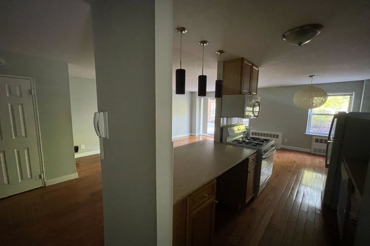 Apartment Bell Blvd  Queens, NY 11360, MLS-RD5317-18