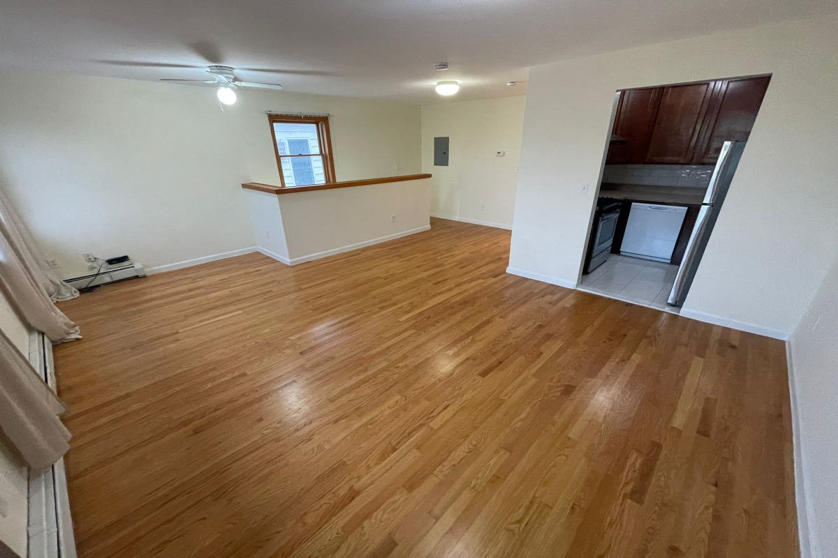Apartment Caldwell Avenue  Queens, NY 11378, MLS-RD5318-8