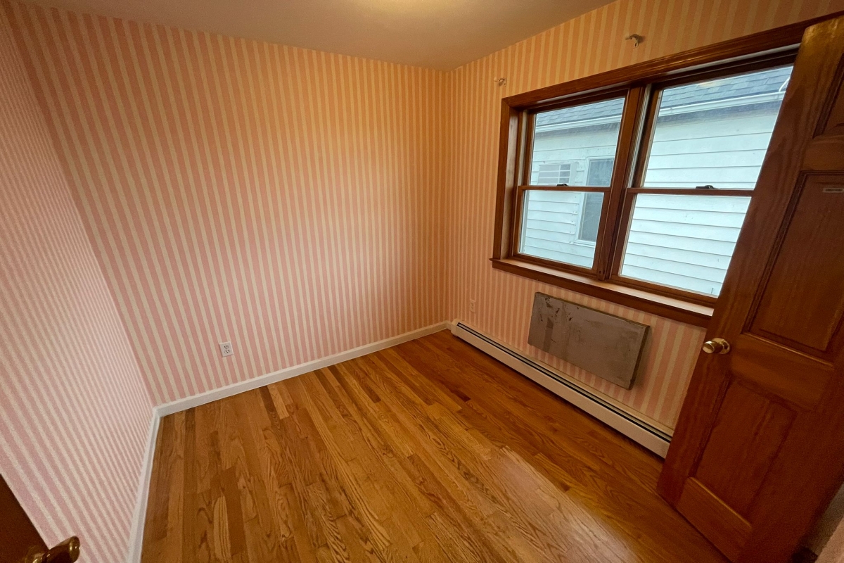 Apartment Caldwell Avenue  Queens, NY 11378, MLS-RD5318-14