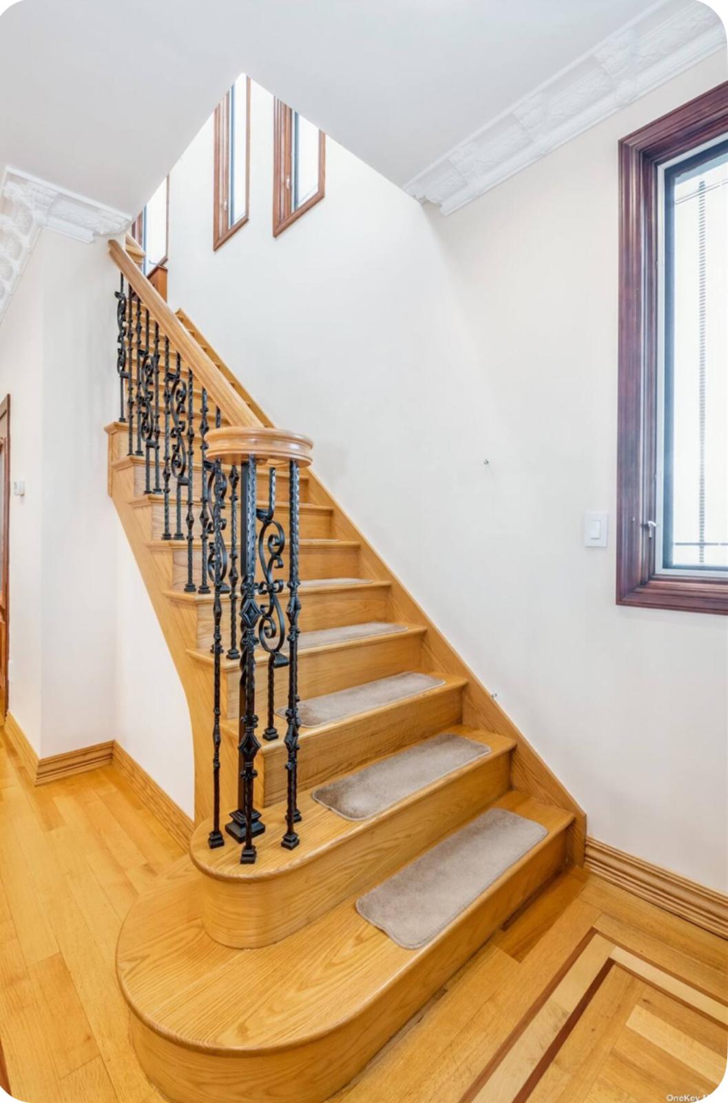  182nd Street  Queens, NY 11366, MLS-RD5326-8