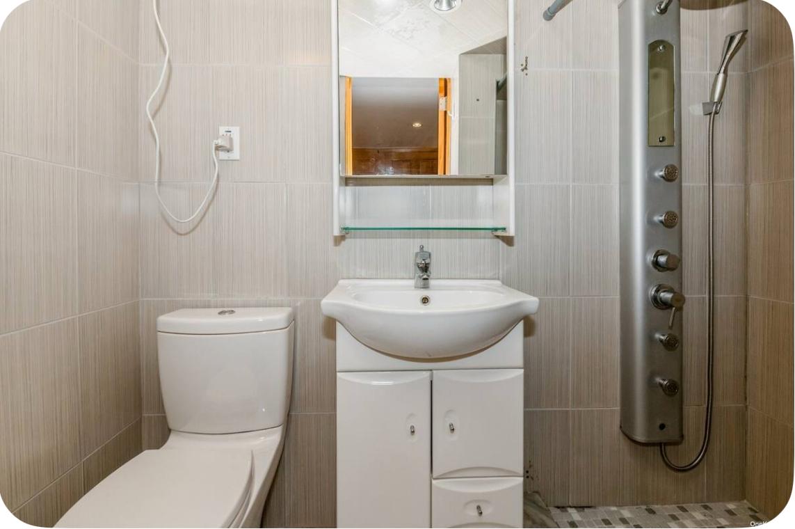  182nd Street  Queens, NY 11366, MLS-RD5326-15