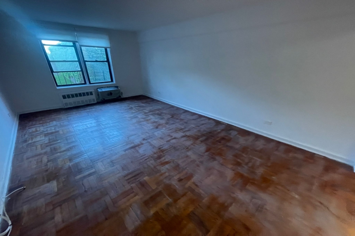Apartment 79th Avenue  Queens, NY 11367, MLS-RD5328-8