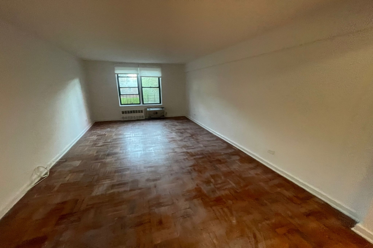 Apartment 79th Avenue  Queens, NY 11367, MLS-RD5328-11