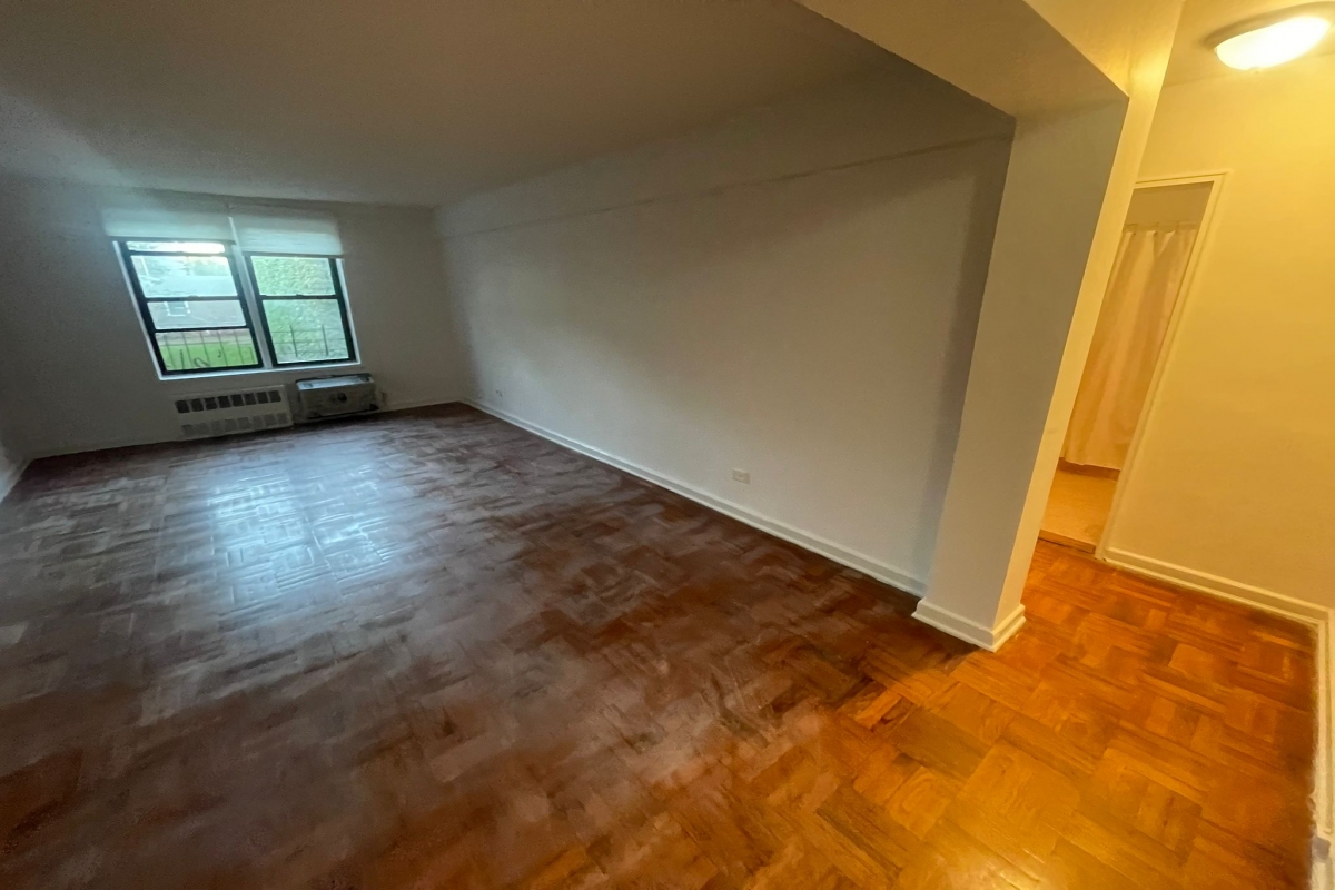 Apartment 79th Avenue  Queens, NY 11367, MLS-RD5328-12