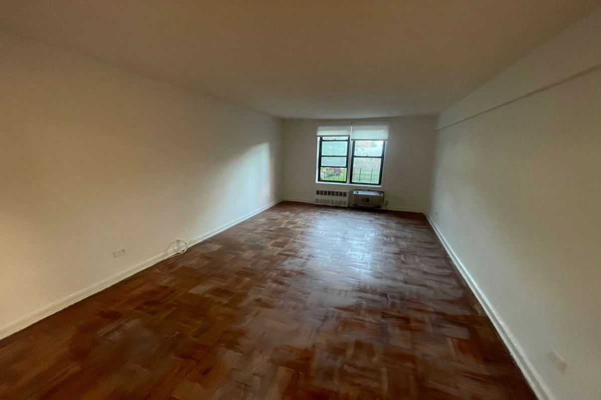 Apartment 79th Avenue  Queens, NY 11367, MLS-RD5328-13