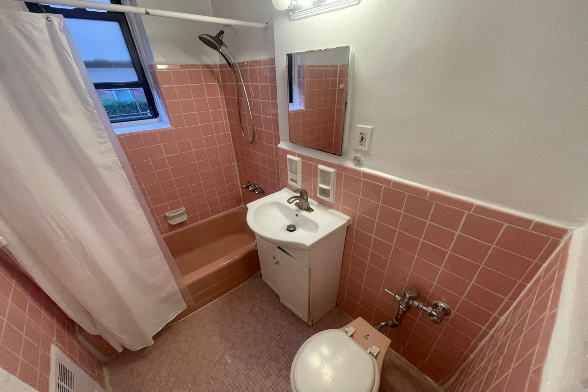 Apartment 79th Avenue  Queens, NY 11367, MLS-RD5328-18