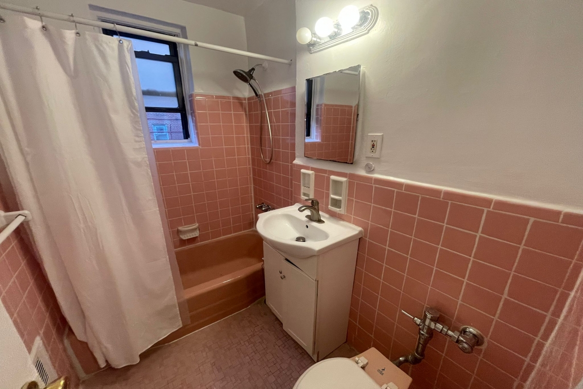 Apartment 79th Avenue  Queens, NY 11367, MLS-RD5328-19