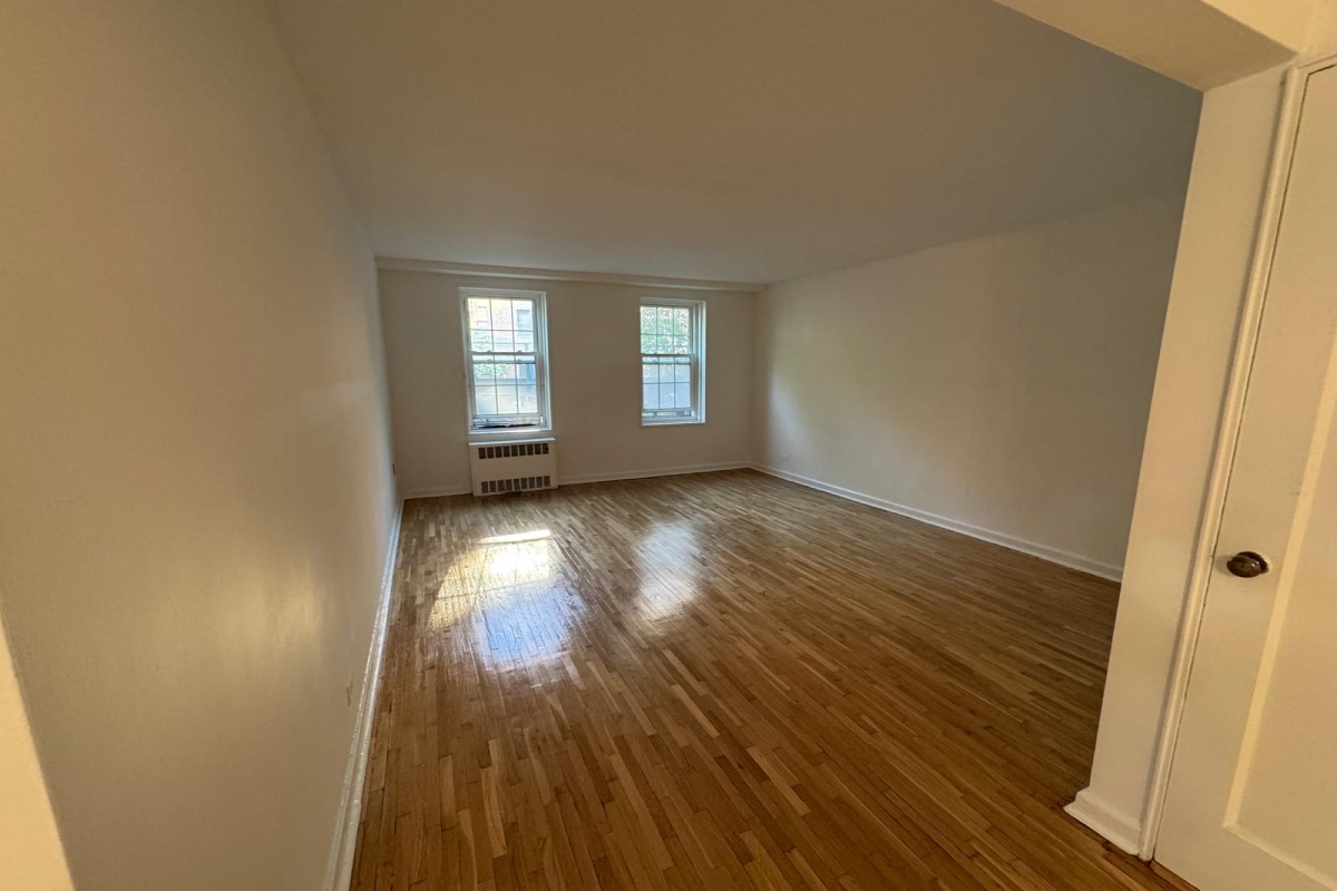  Burden Crescent  Queens, NY 11435, MLS-RD5329-3