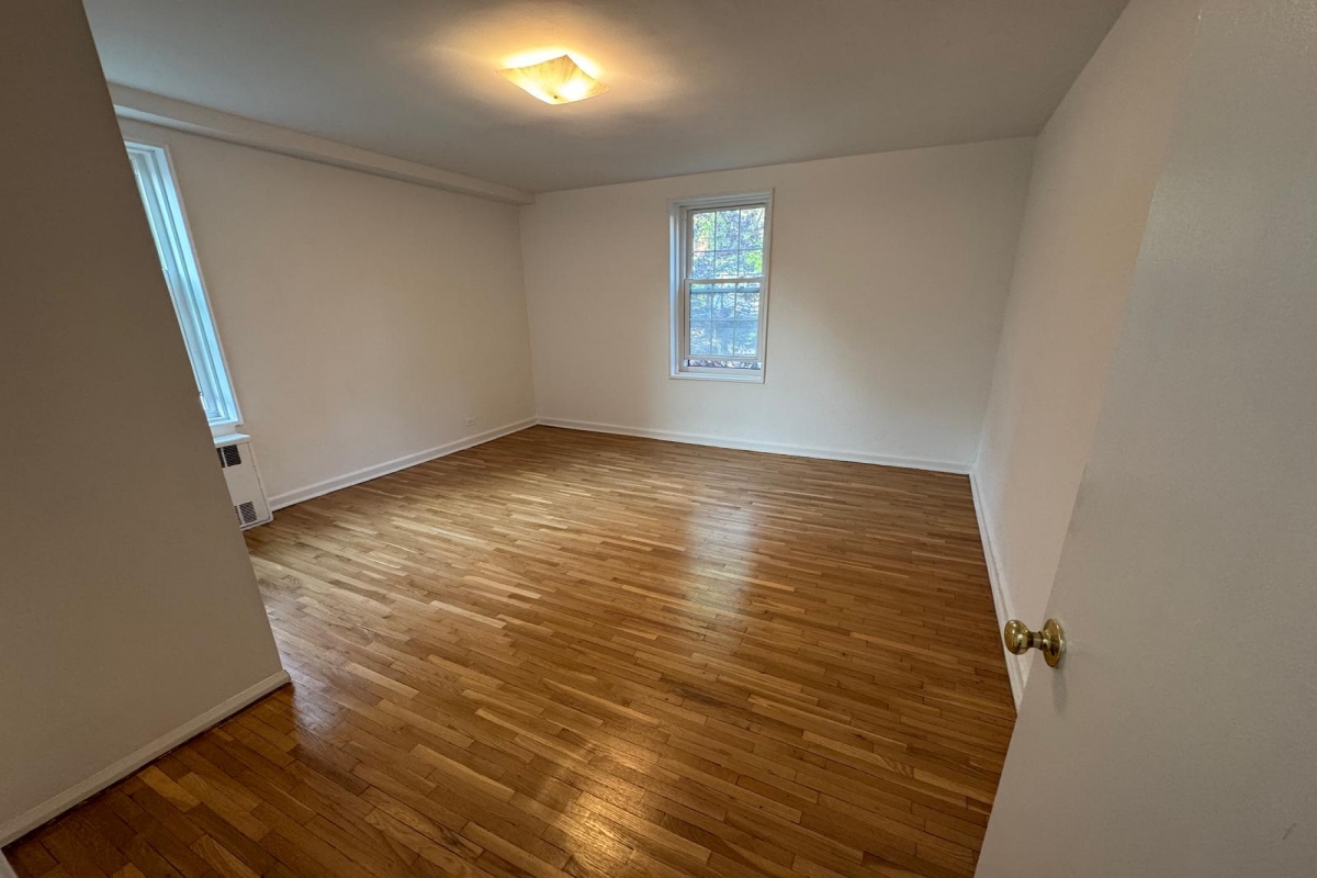  Burden Crescent  Queens, NY 11435, MLS-RD5329-11