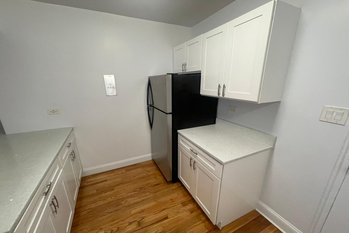 Apartment Hoover Avenue  Queens, NY 11435, MLS-RD5330-3
