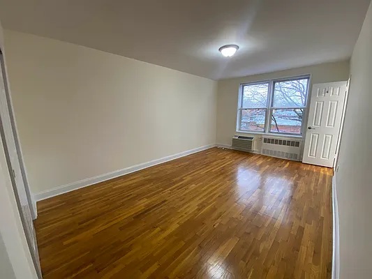 Apartment 150th Street  Queens, NY 11367, MLS-RD5342-9