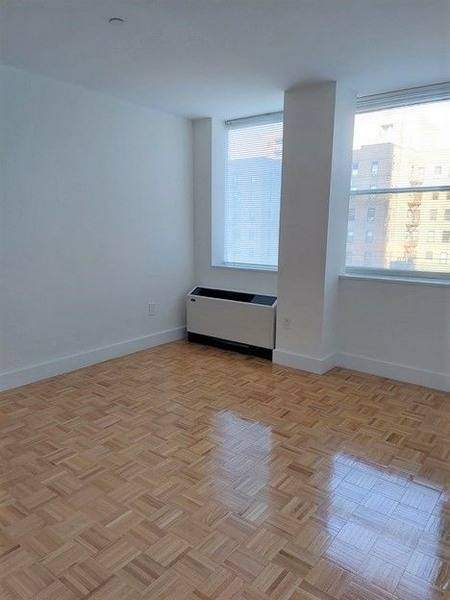 Queens Blvd Queens, NY 11374, MLS-RD5346-4