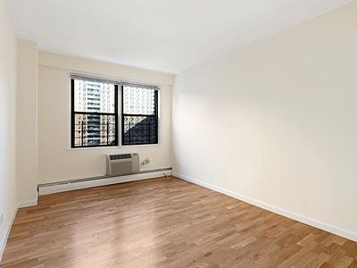 Apartment 57th Avenue  Queens, NY 11368, MLS-RD5350-10