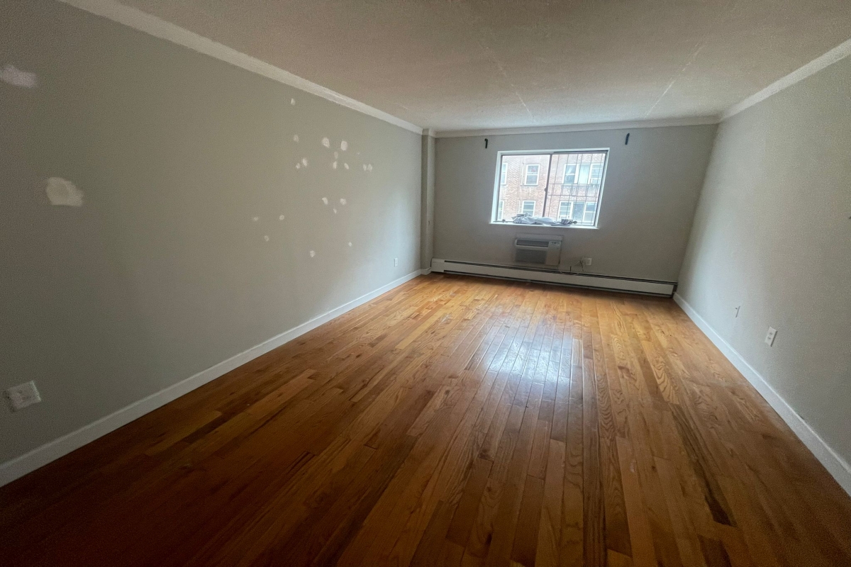 Apartment 98th Place  Queens, NY 11374, MLS-RD5351-7