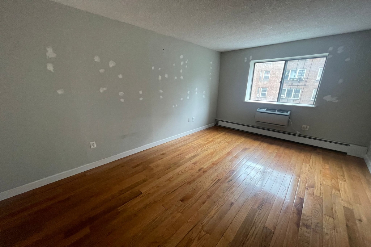 Apartment 98th Place  Queens, NY 11374, MLS-RD5351-16