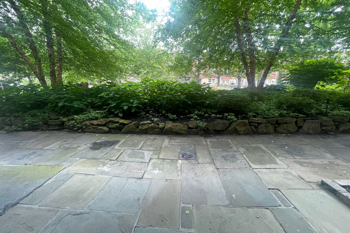 Apartment Bell Blvd  Queens, NY 11360, MLS-RD5352-10