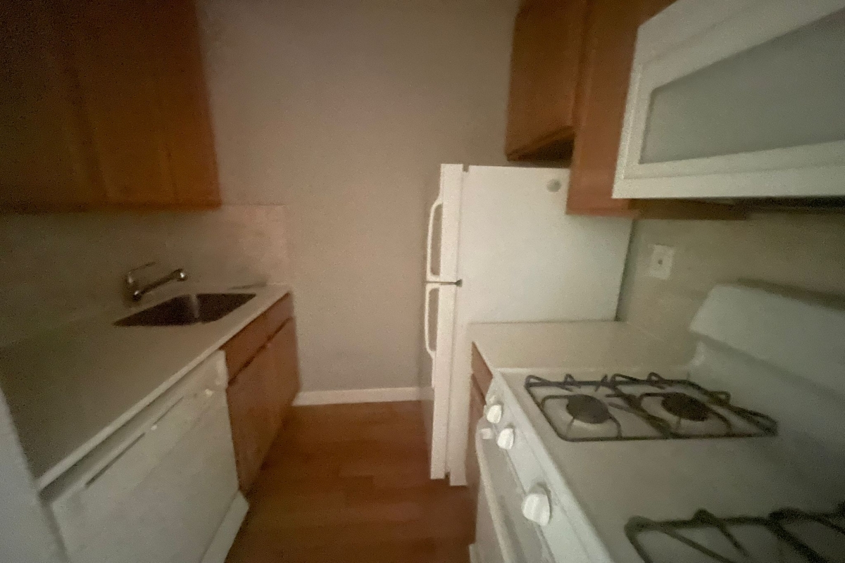 Apartment Bell Blvd  Queens, NY 11360, MLS-RD5353-5