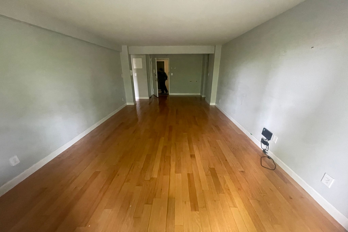 Apartment Bell Blvd  Queens, NY 11360, MLS-RD5353-11