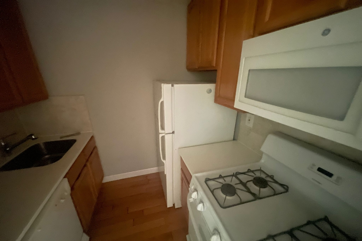 Apartment Bell Blvd  Queens, NY 11360, MLS-RD5353-17