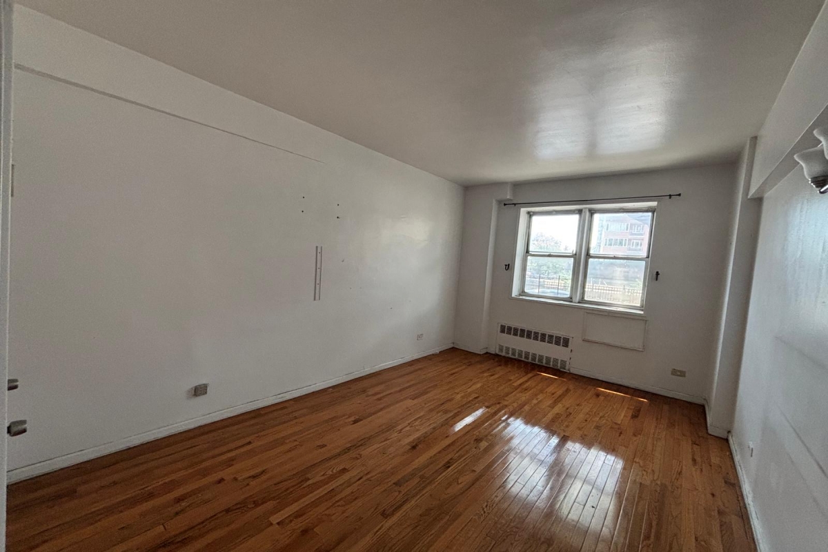  Queens Blvd  Queens, NY 11377, MLS-RD5364-3