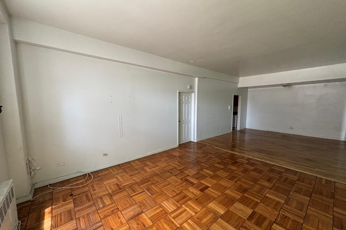  Queens Blvd  Queens, NY 11377, MLS-RD5364-6