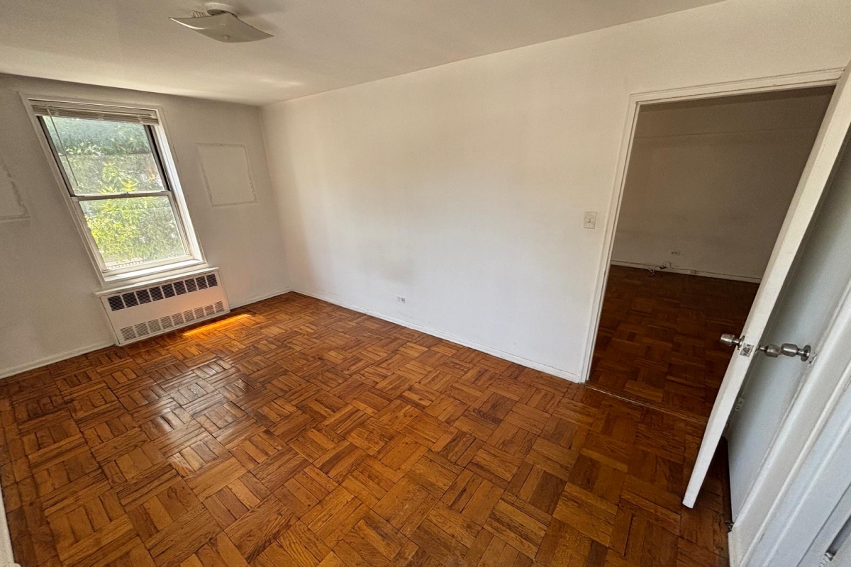  Queens Blvd  Queens, NY 11377, MLS-RD5365-3