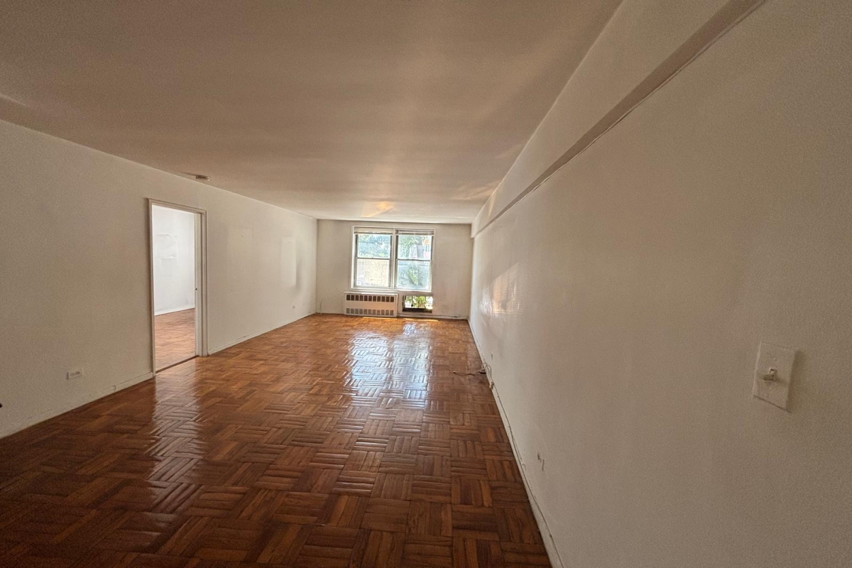  Queens Blvd  Queens, NY 11377, MLS-RD5365-9