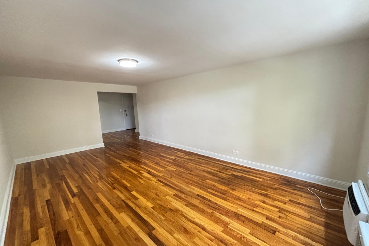 Apartment 67th Avenue  Queens, NY 11375, MLS-RD5369-4