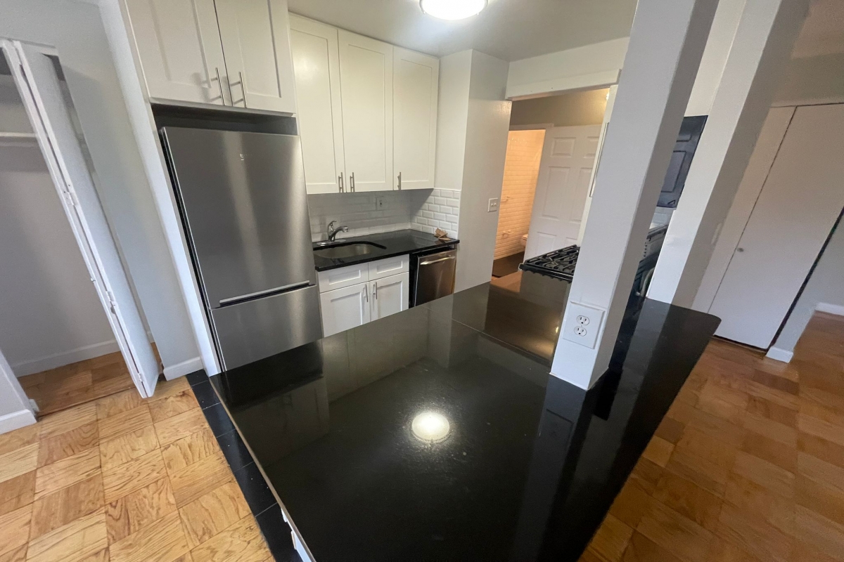 Apartment 98th Place  Queens, NY 11374, MLS-RD5371-7