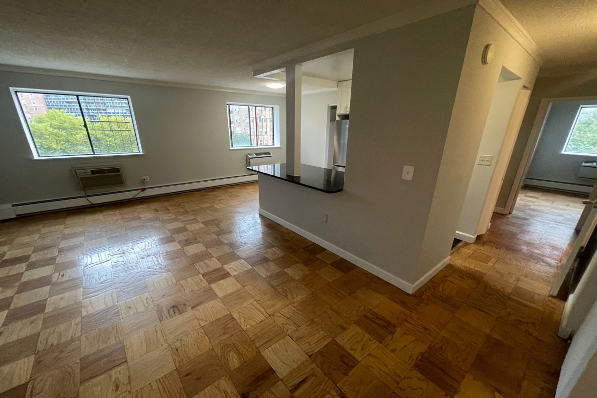 Apartment 98th Place  Queens, NY 11374, MLS-RD5371-9