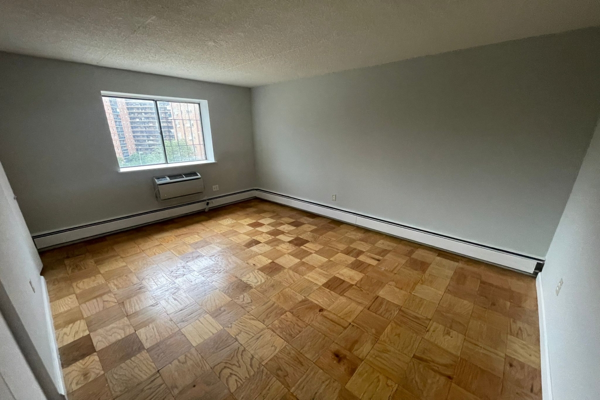 Apartment 98th Place  Queens, NY 11374, MLS-RD5371-18