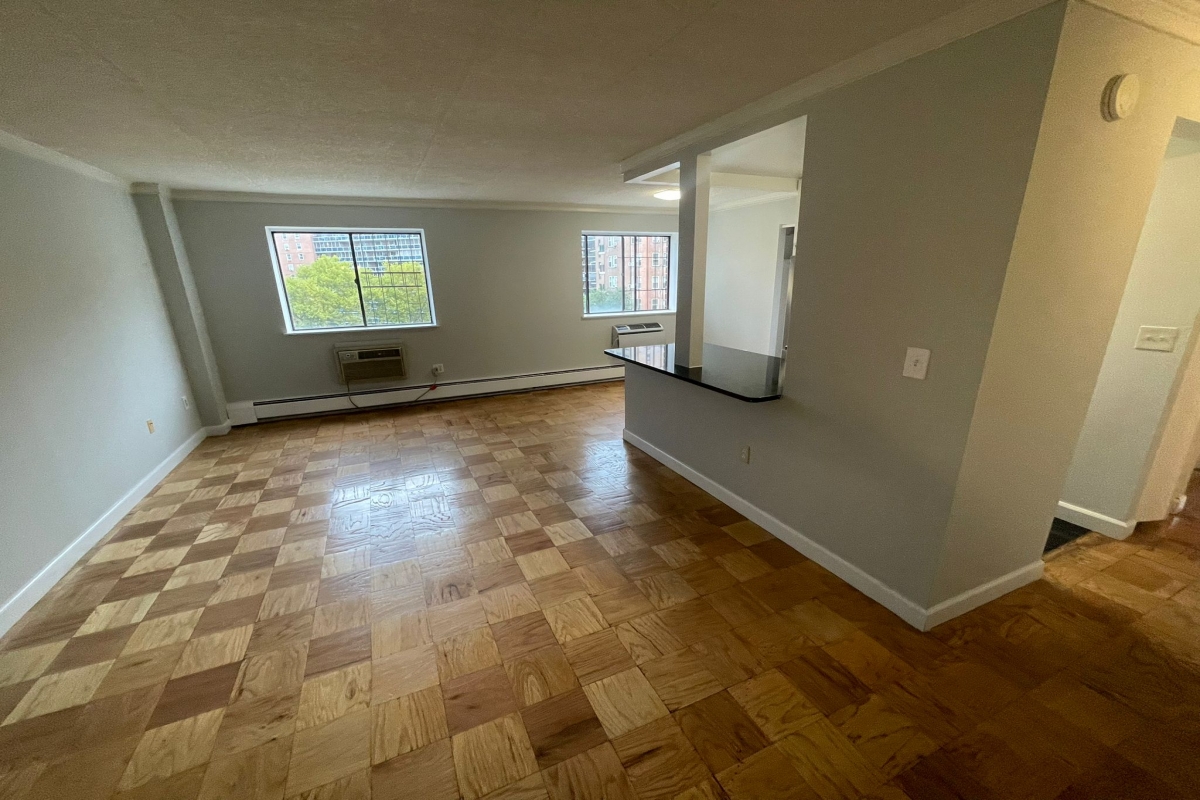 Apartment 98th Place  Queens, NY 11374, MLS-RD5371-20