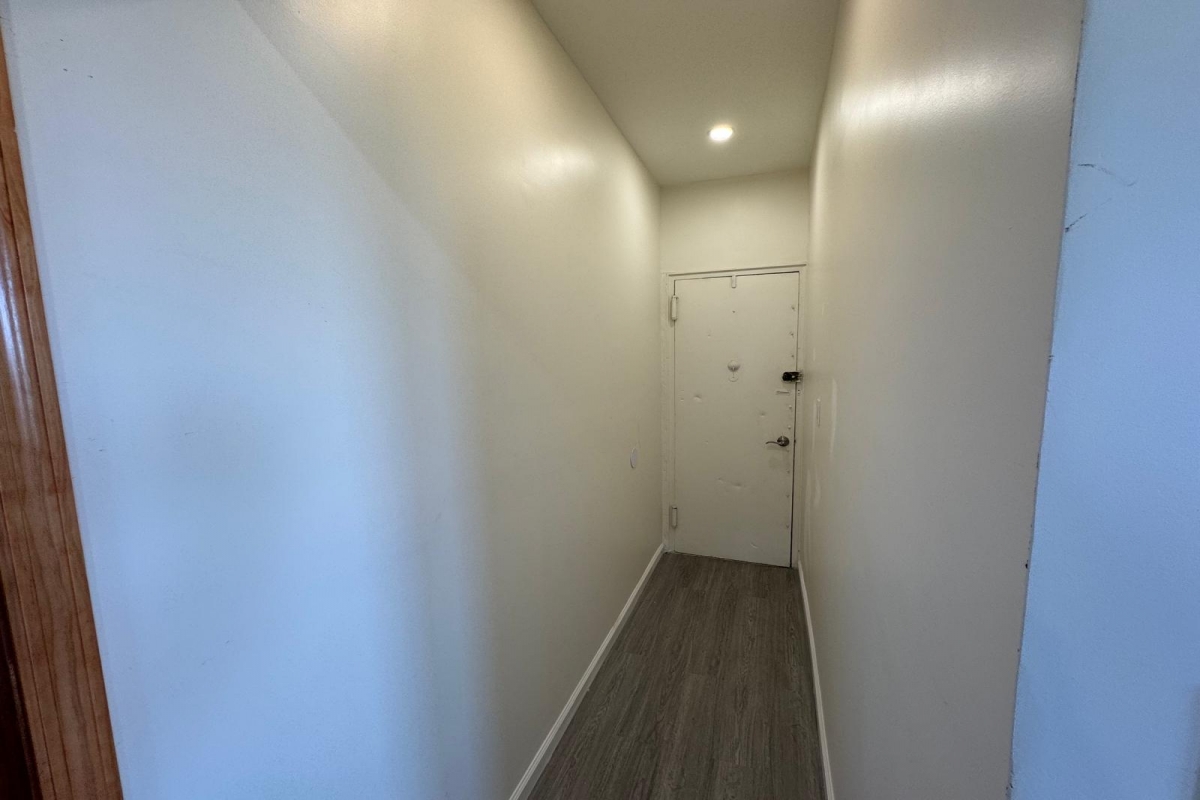 Apartment 60th Street  Queens, NY 11385, MLS-RD5374-2