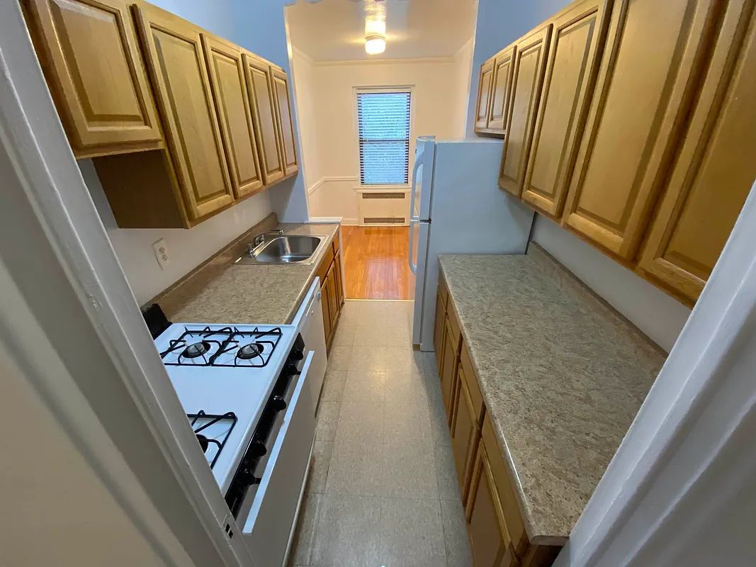 Apartment 167th Street  Queens, NY 11358, MLS-RD5377-4