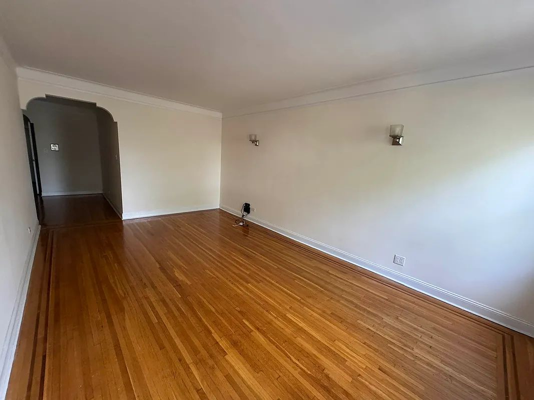Apartment 167th Street  Queens, NY 11358, MLS-RD5378-3