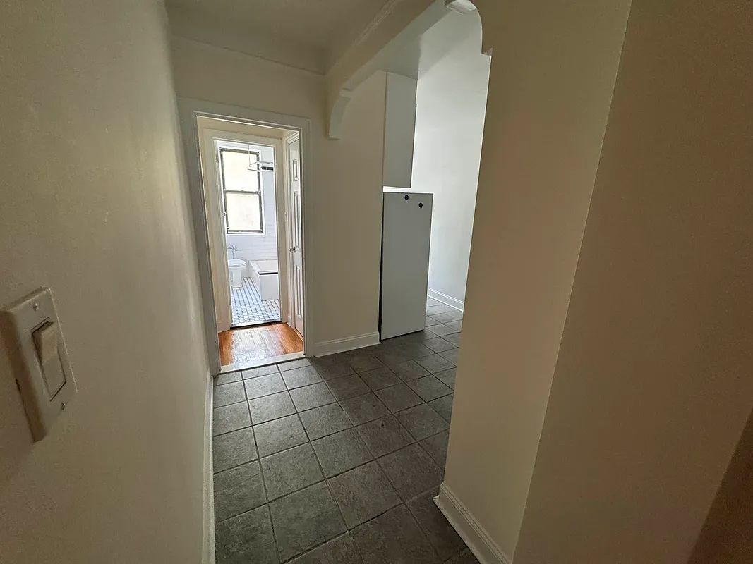 Apartment 167th Street  Queens, NY 11358, MLS-RD5378-5