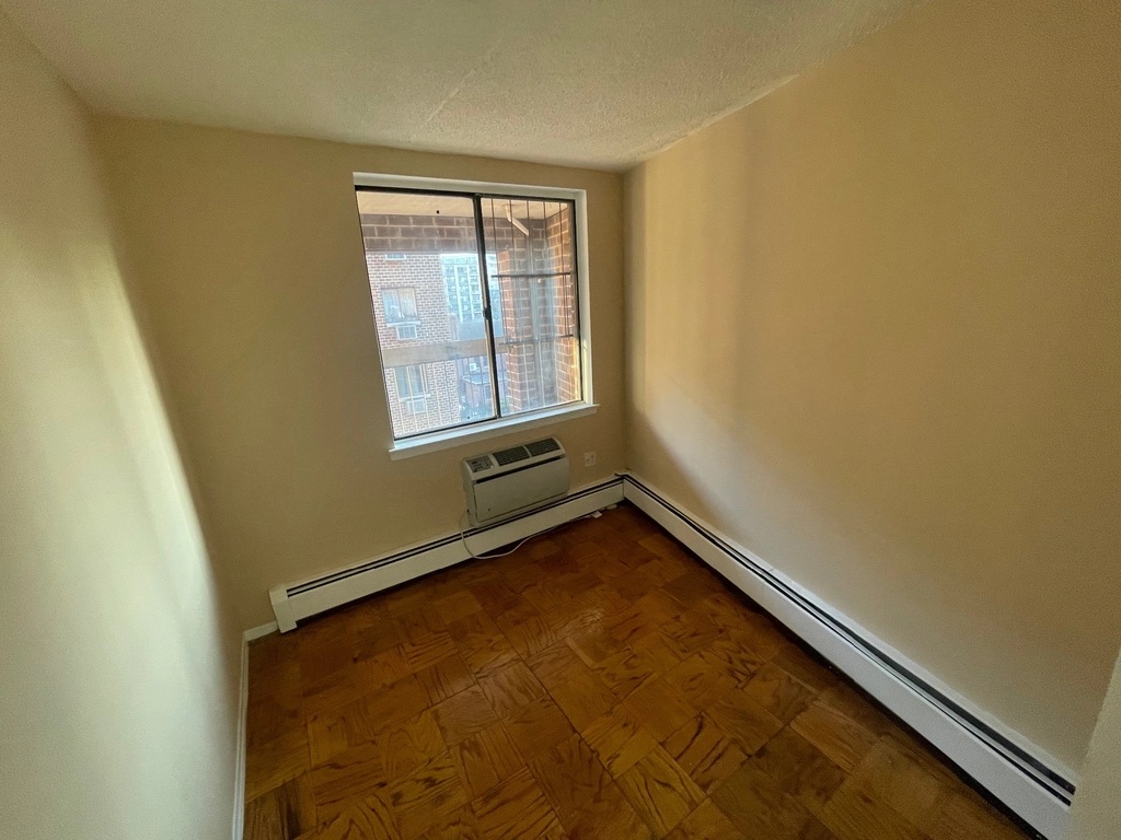 Apartment 98th Place  Queens, NY 11374, MLS-RD5381-11