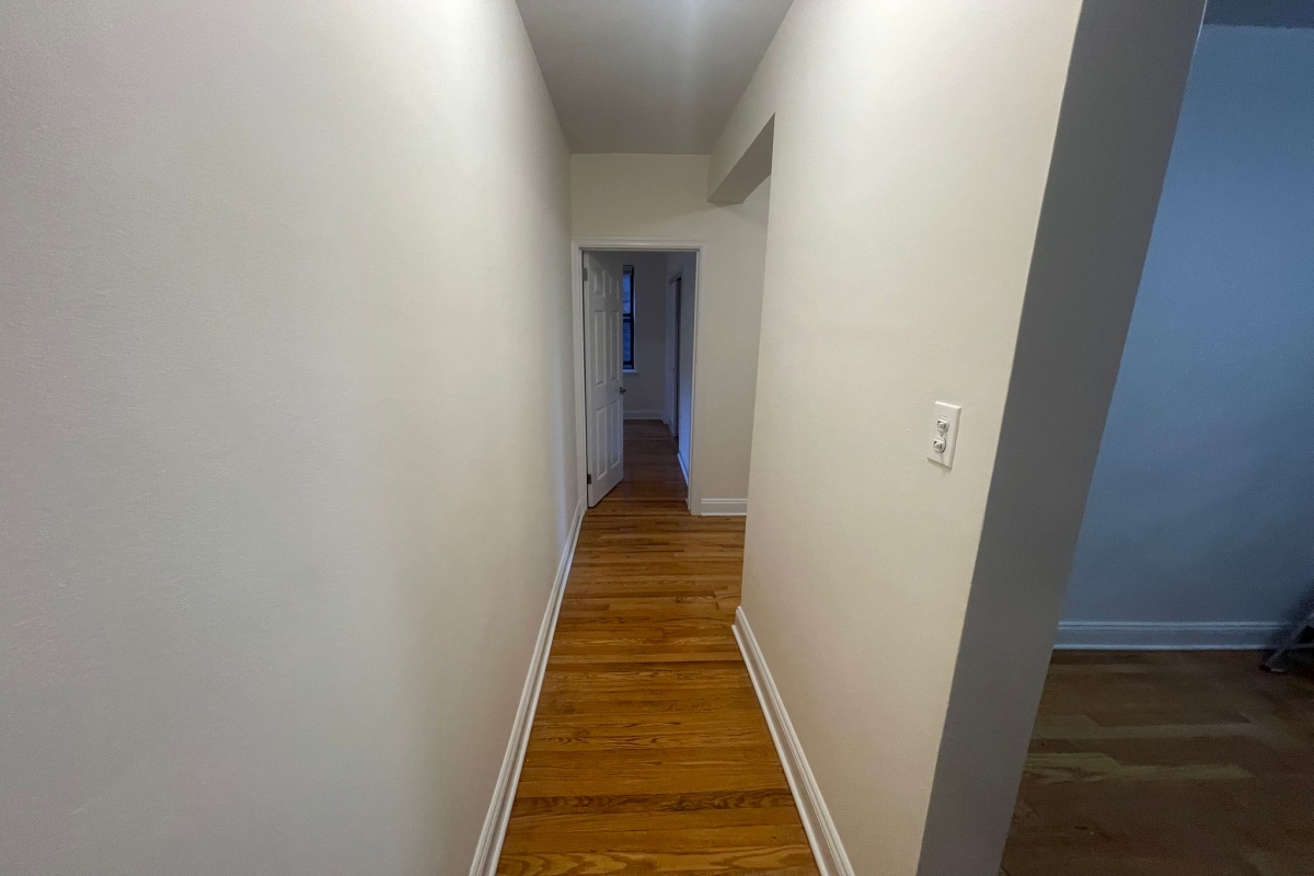 Apartment 32nd Avenue  Queens, NY 11377, MLS-RD5391-11