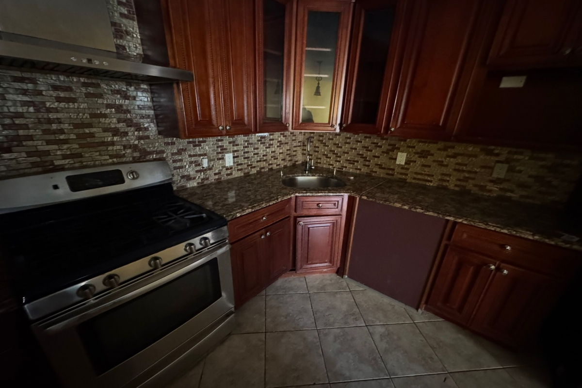 Apartment Judge Street Queens, NY 11373, MLS-RD5395-5