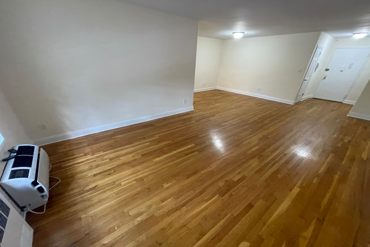 Apartment 150th Street  Queens, NY 11367, MLS-RD5396-11